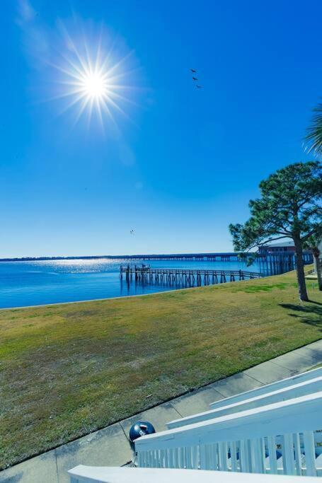 Romantic Getaway Bayside Panacea Экстерьер фото