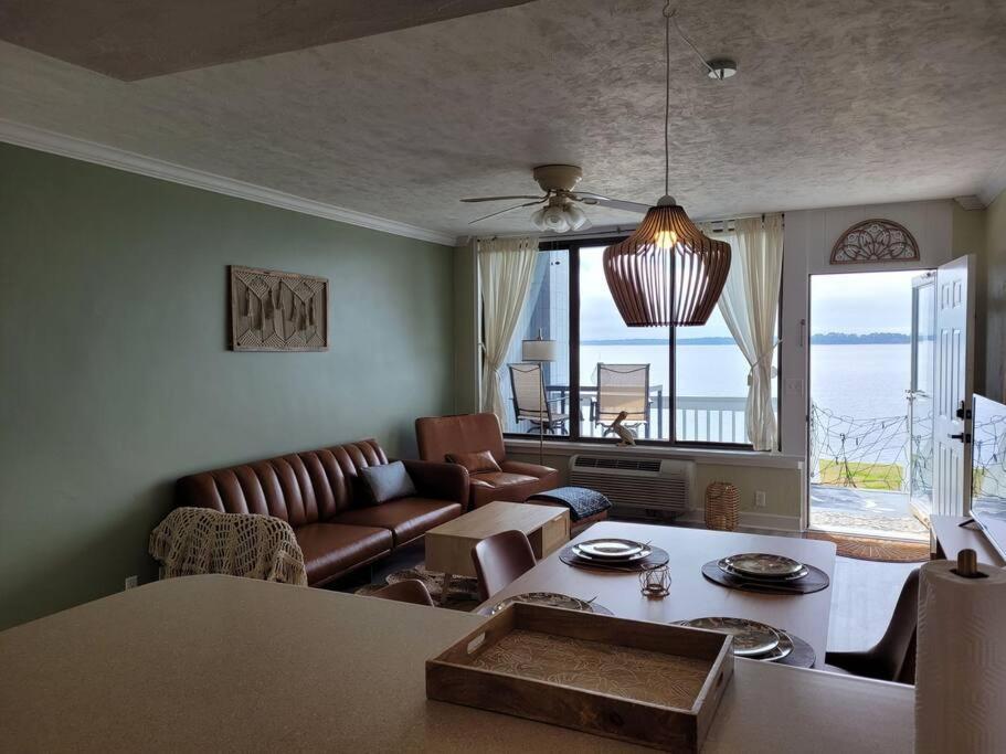 Romantic Getaway Bayside Panacea Экстерьер фото
